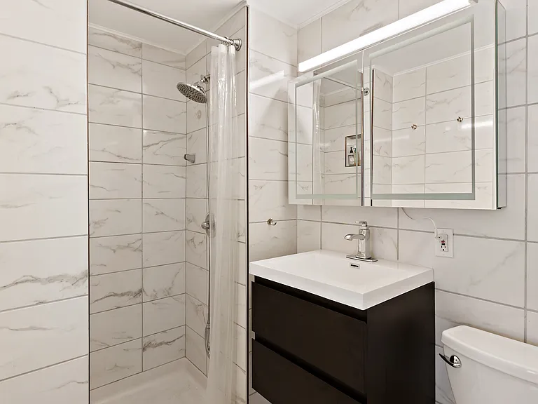 1831 Madison Ave #7F — Photo 6