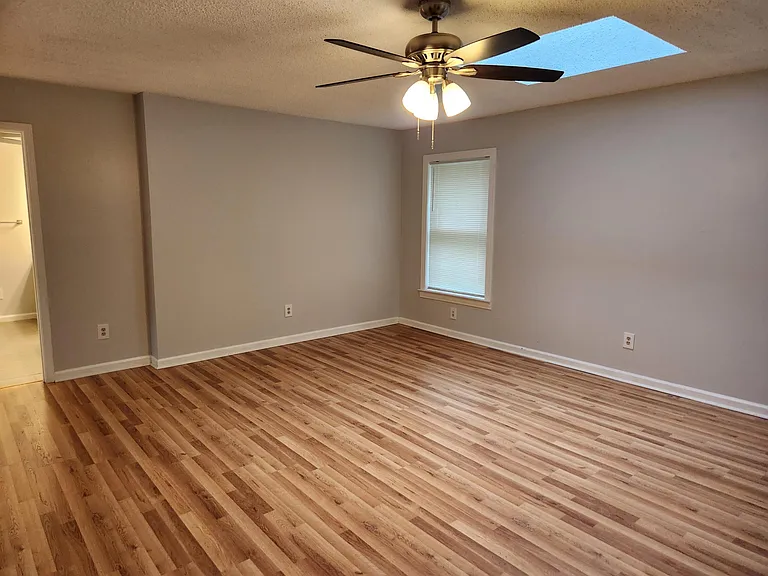 7188 Pleasant Ridge Rd — Photo 16
