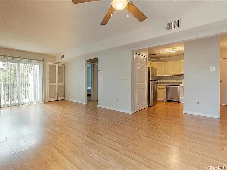 612 Twin Circle Dr #612 — Photo 14