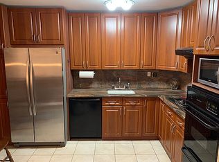219 92nd St FLOOR 2, Brooklyn, NY 11209