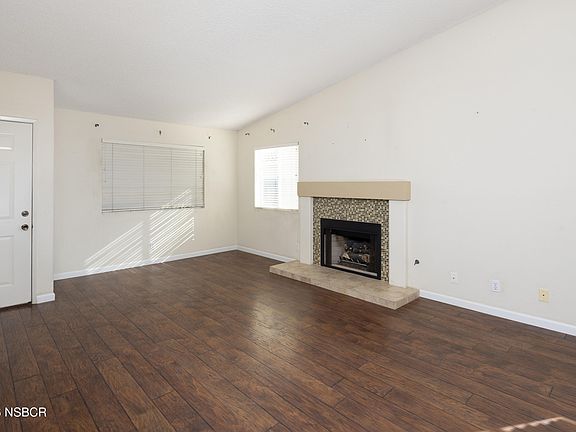 4th image of 545 E Santa Cruz Ct