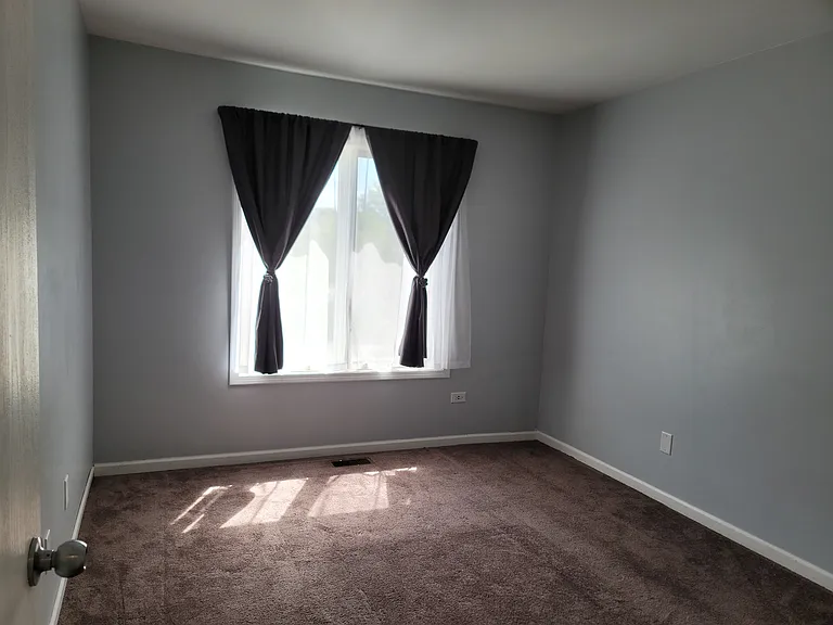 23nd Bedroom