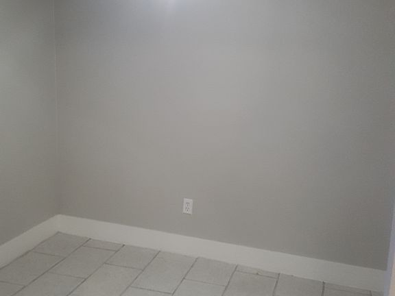 Den ; Living Room ; Study