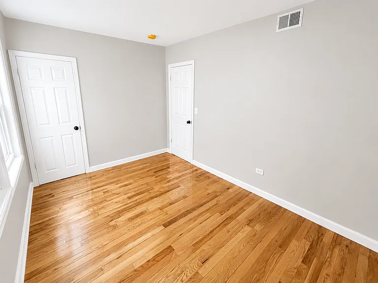 25 Salem St #2 — Photo 8