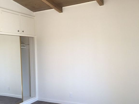 3rd image of 639 E Howland Dr #2
