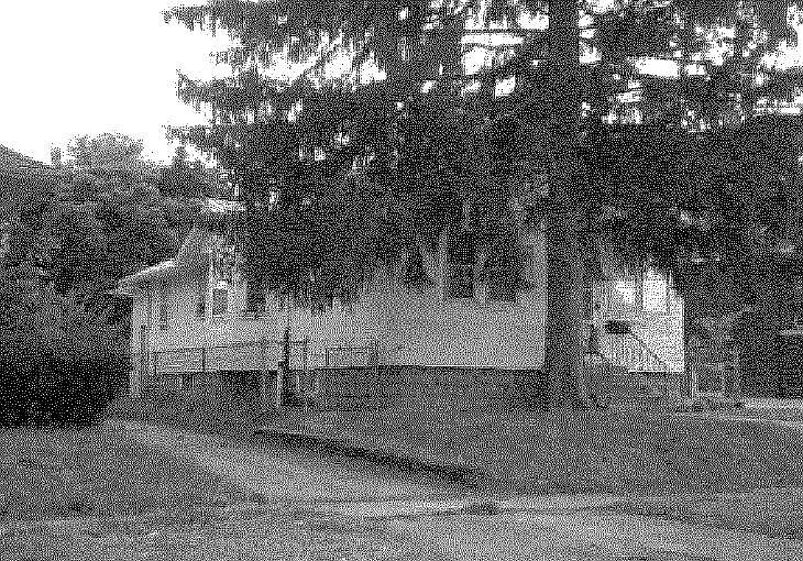 2nd image of 276 W 14th Pl