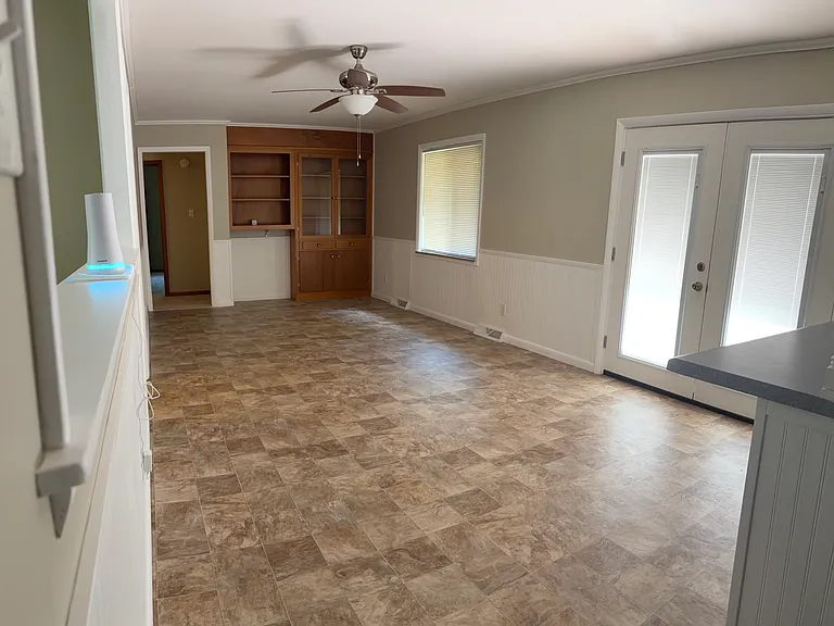 4913 Mandalay Rd — Photo 7