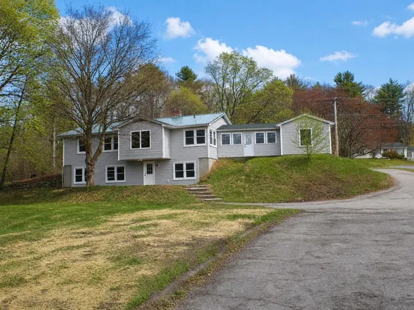 520 Pembroke Street, Pembroke, NH 03275