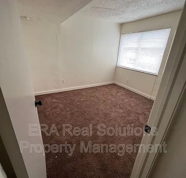 7875 Reading Rd #2 — Photo 6