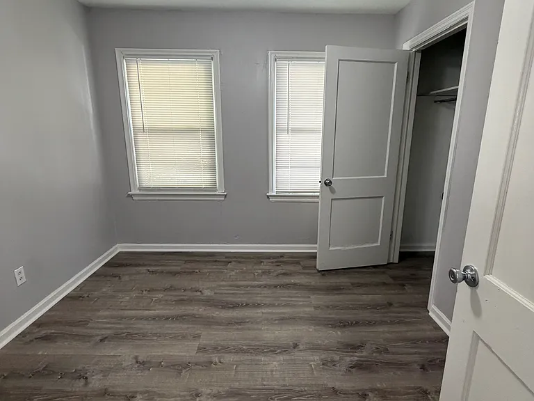 303 E Rose Dr — Photo 7