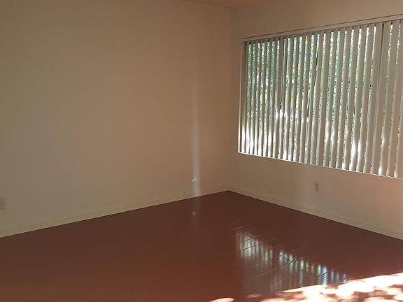 5th image of 12920 Dalewood St APT 56