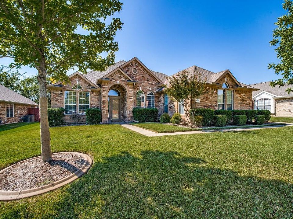 1st image of 2823 Quail Hollow Dr
