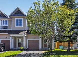 207 Catamount Ct, Ottawa, ON K2M0A8