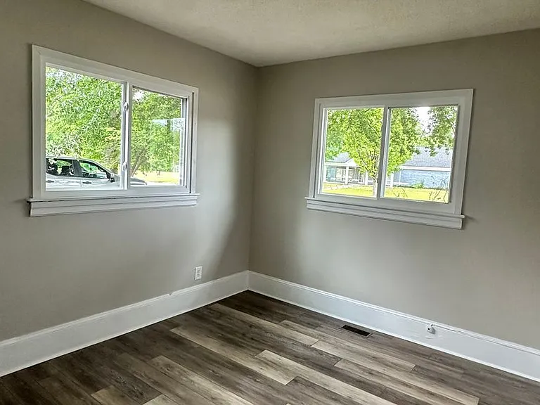 810 W Country Club Dr — Photo 22