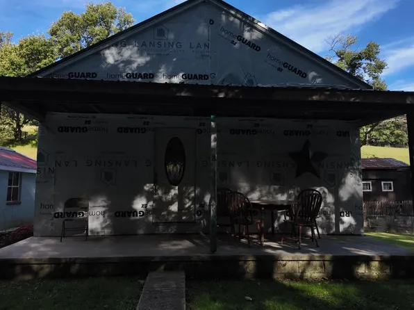 1084 Green Springs Rd, Hanover, PA 17331