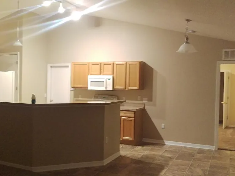 Large Eat in Kitchen