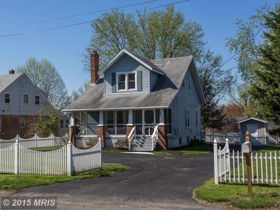 4613 Powder Mill Rd, Beltsville, MD, 20705