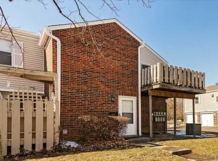 8276 Sobax Dr, Indianapolis, IN 46268