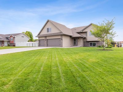 30259 Fox Run Rd, Stacy, MN, 55079