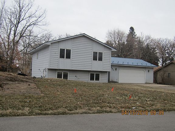 3rd image of 285 Wentworth Ave E