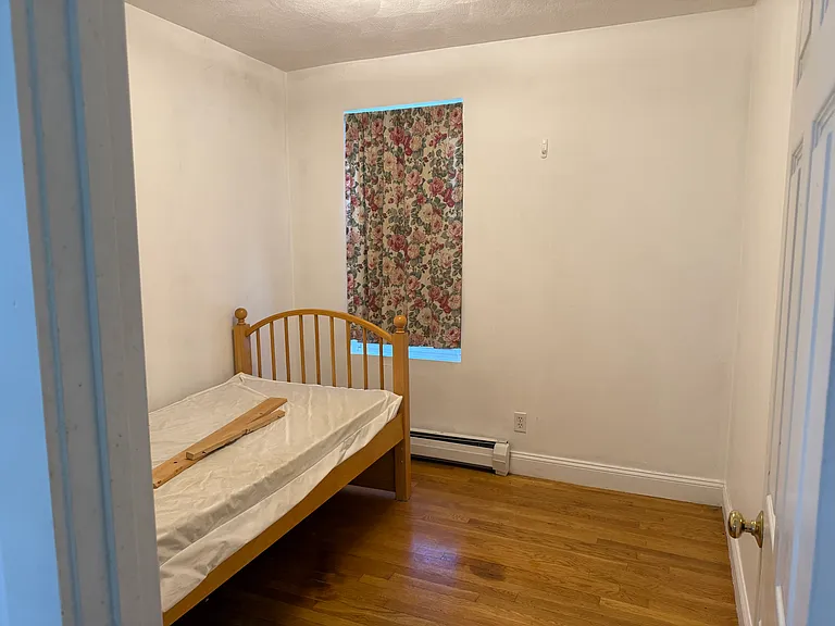 66 Cottage St #1 — Photo 7