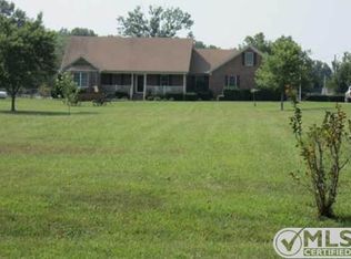 6811 Burnt Knob Rd, Murfreesboro, TN 37129
