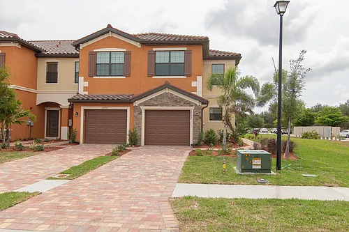 20457 Lagente Cir Photo 1