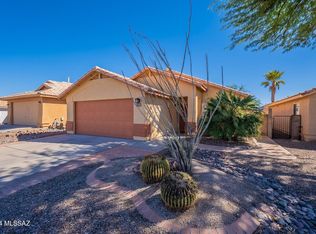 7741 S Precious Opal Dr, Tucson, AZ 85747