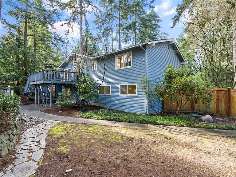 101 Point Fosdick Cir NW — Photo 36