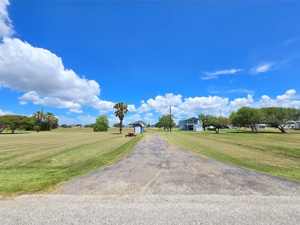 937 Bayview Dr Lot 549-551, Palacios, TX 77465