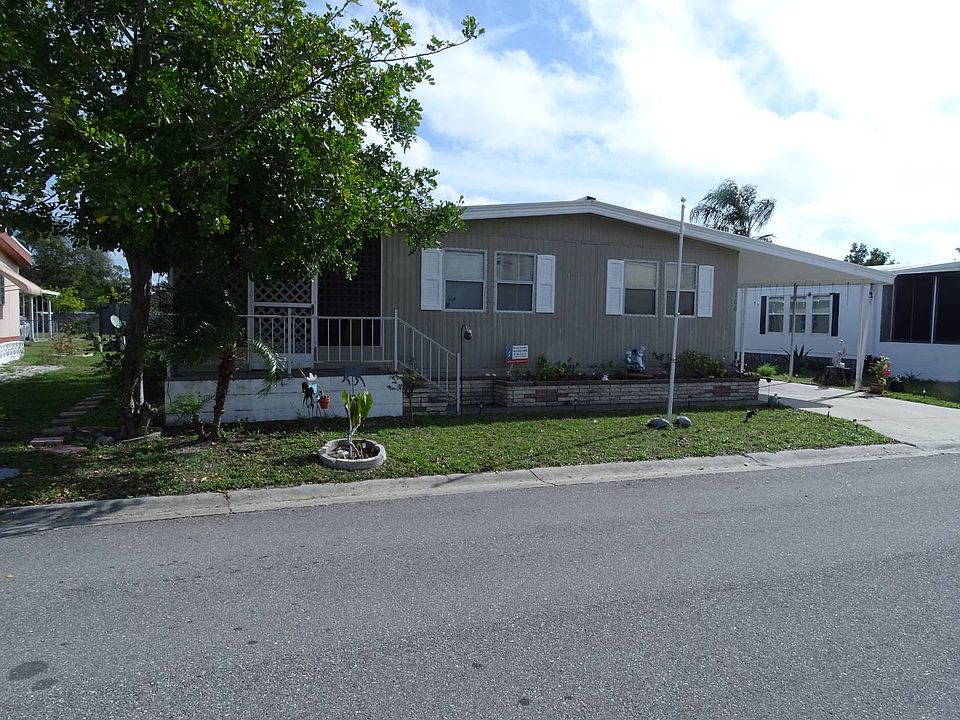 2nd image of 1219 51st Ave E Lot 90