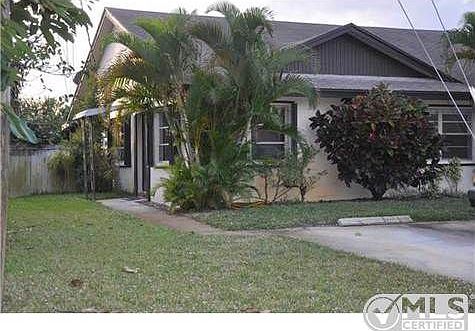 1st image of 2776 SE Saint Lucie Blvd