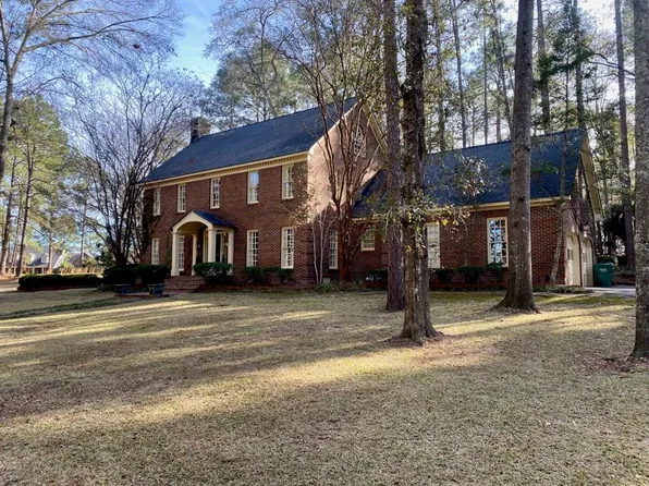 4802 Brookwood Dr, Tifton, GA 31794