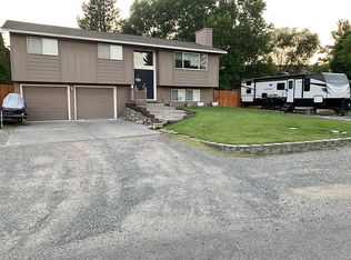 804 Pan Vista Dr, Omak, WA 98841