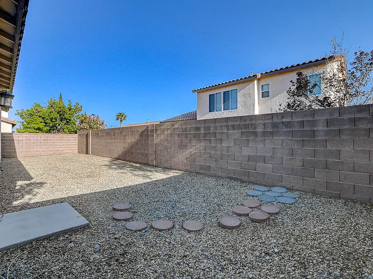 9215 Horseshoe Basin Ave — Photo 39