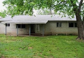 2nd image of 3356 S 106th Ave E