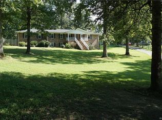 3233 Rose Dr, Mechanicsville, VA 23111