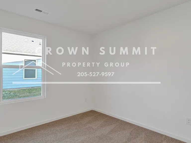 1758 Dixon Cir — Photo 15