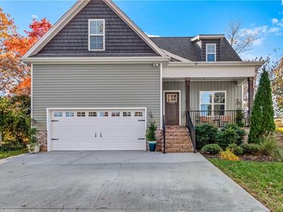 2310 Sherwood Dr, Winston Salem, NC, 27103