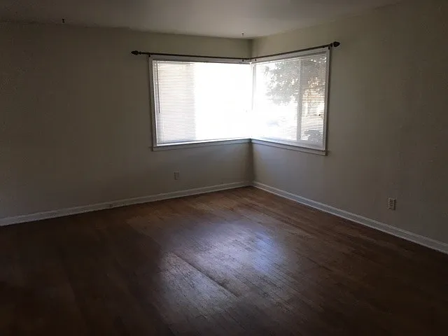 750 Mount Rose St — Photo 8