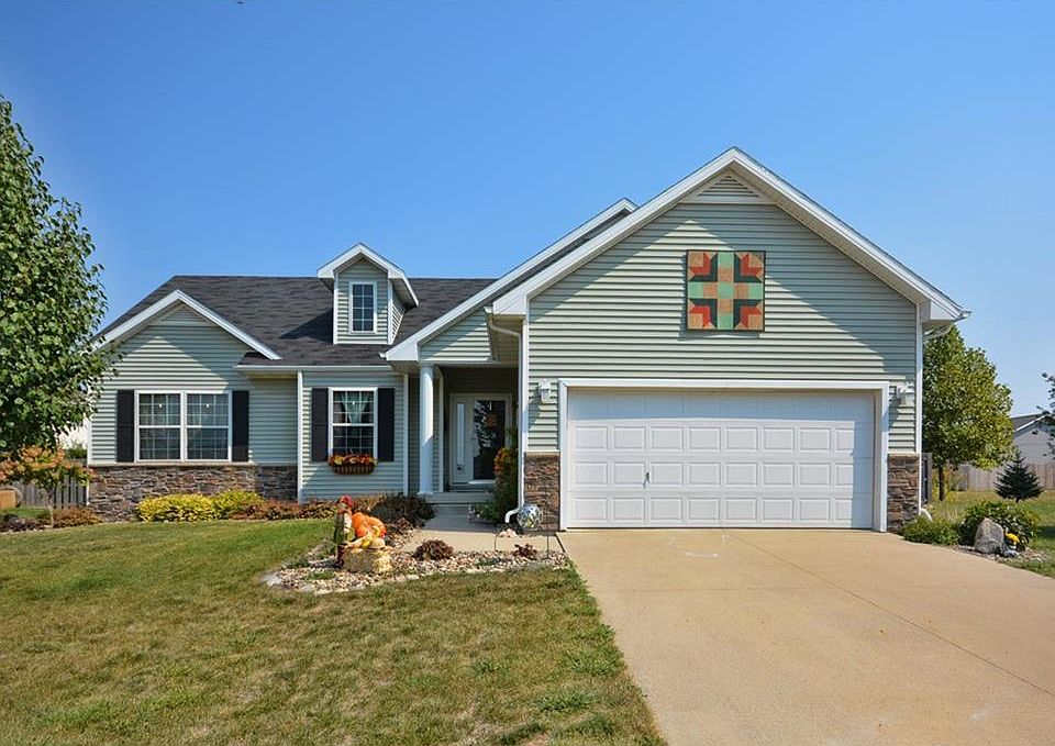 1st image of 4115 SW Harmony Cir