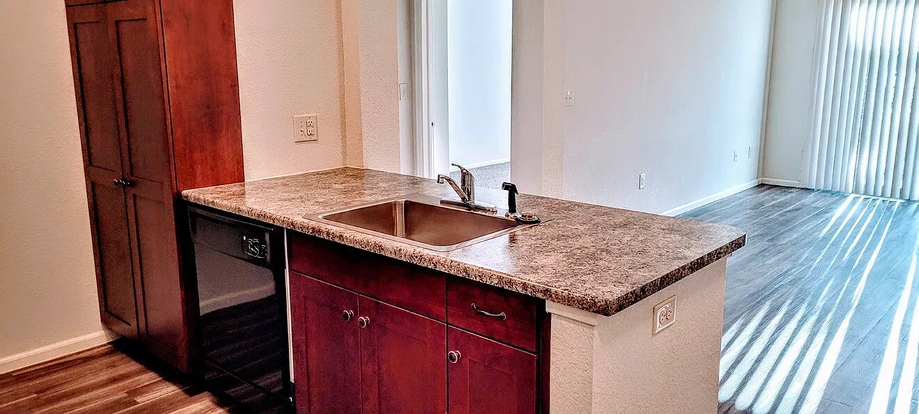 Two Creeks Crossing Apartments — Photo 3