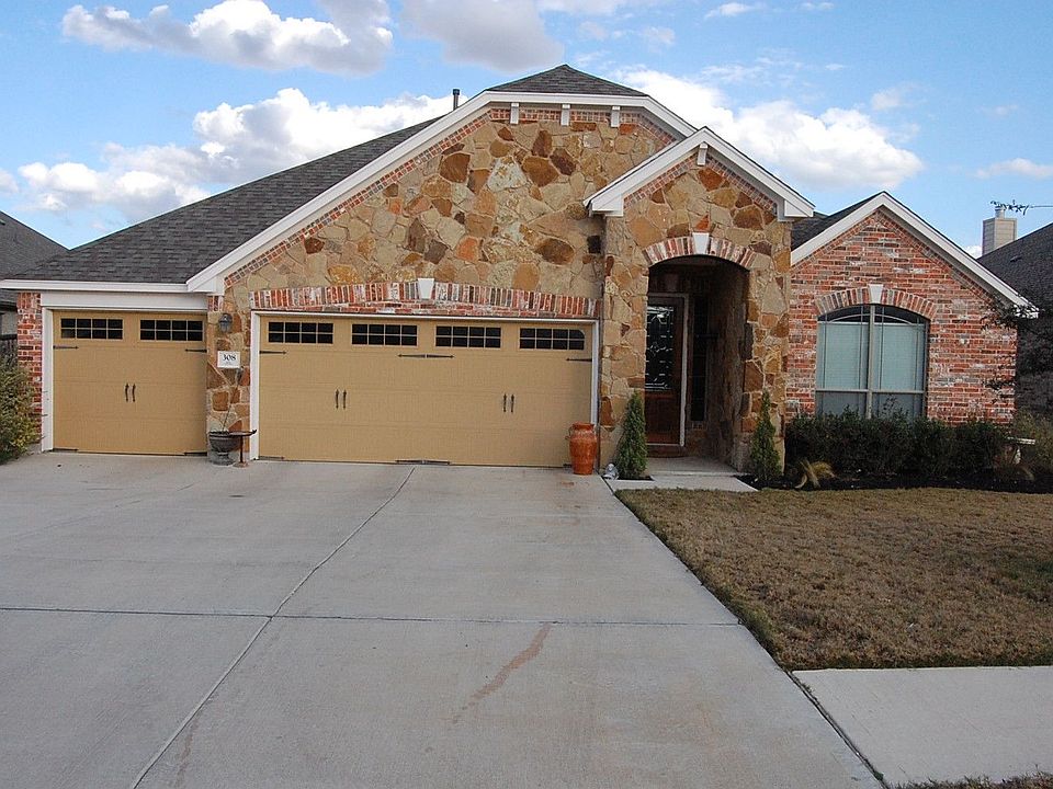 1st image of 308 Wolf Creek Way