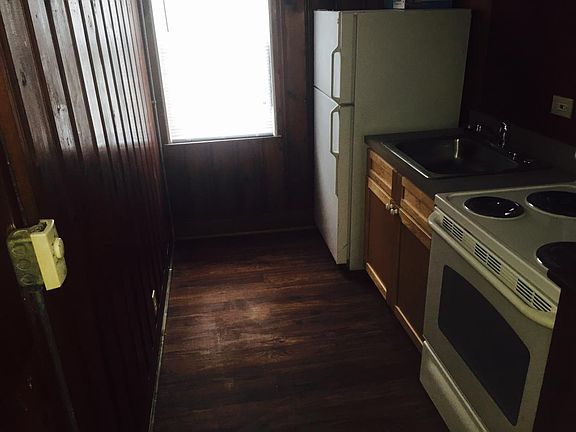 3rd image of 535 24th Ave APT 202