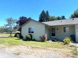 411 Rowland Dr, Sedro Woolley, WA 98284