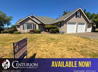 191 McLaughlin Dr, Woodburn, OR 97071