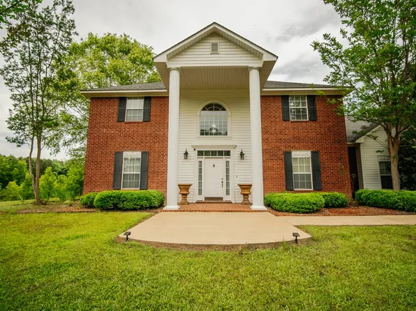 1130 Highway 15 N, Ackerman, MS 39735
