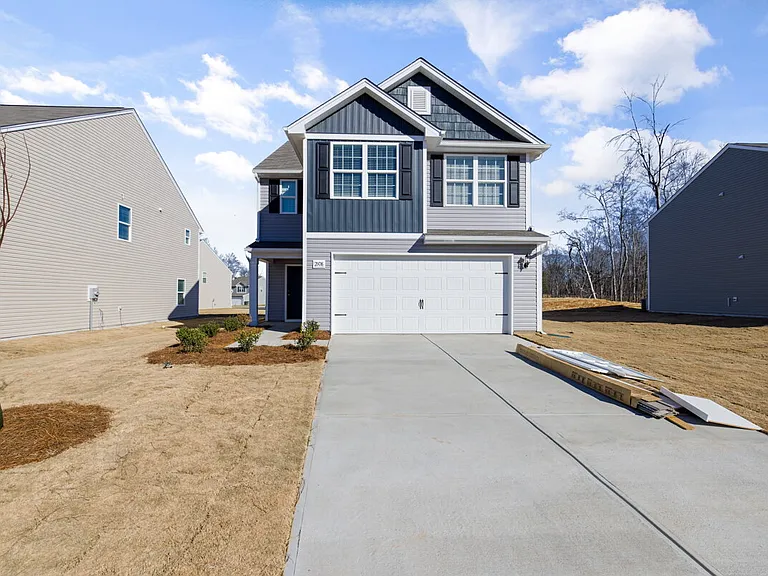 4604 Hazelburn Dr — Photo 1