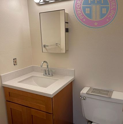 5th image of 3595 Cedaroak Dr #3