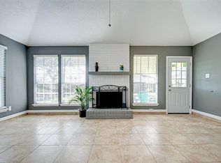 9634 Benthos Dr, Houston, TX 77083